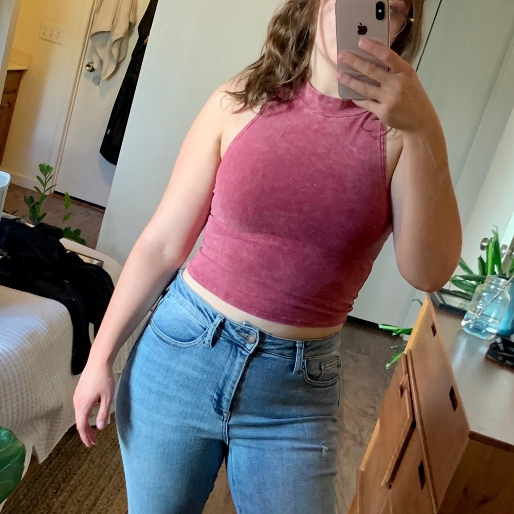 Pink tank